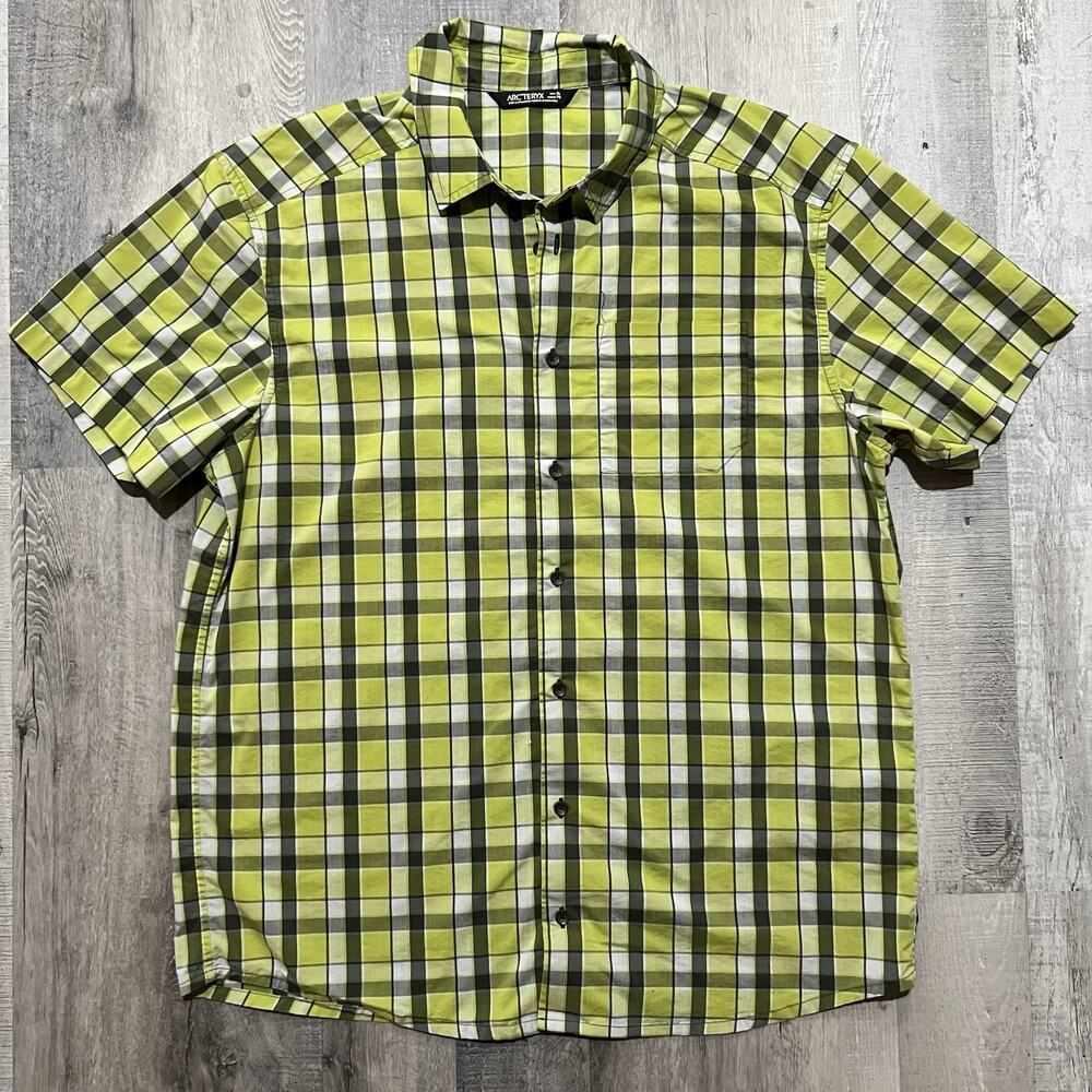 Arc'teryx Shirt Mens XL Green Plaid Short Sleeve Button Up Outdoor Hike Outdoor